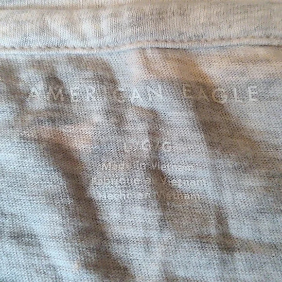 NWT American Eagle workout top - Picture 3 of 9